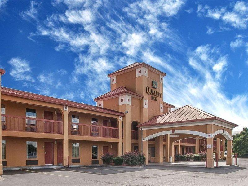 Quality Inn - וויט האוס מראה חיצוני תמונה