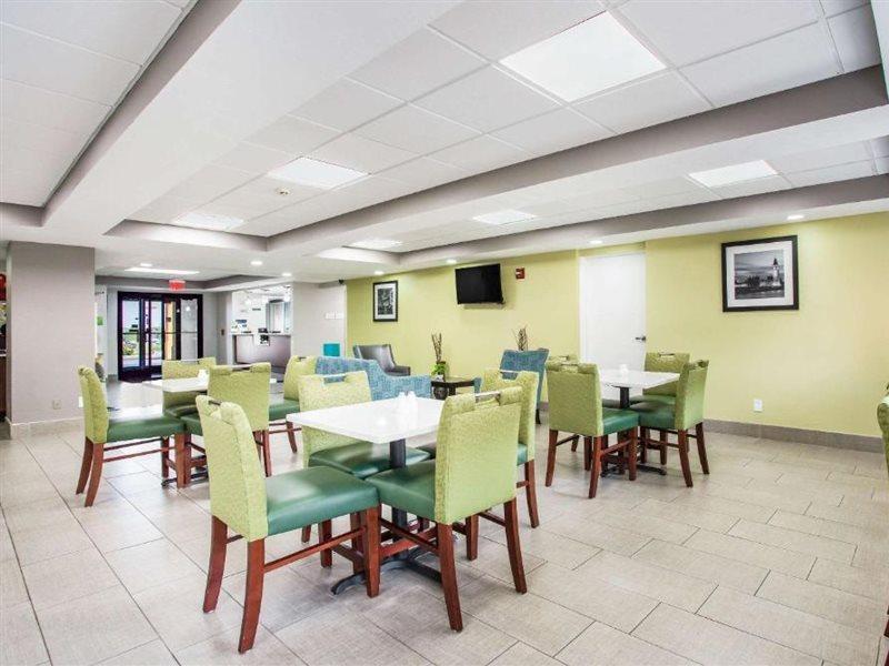 Quality Inn - וויט האוס מראה חיצוני תמונה